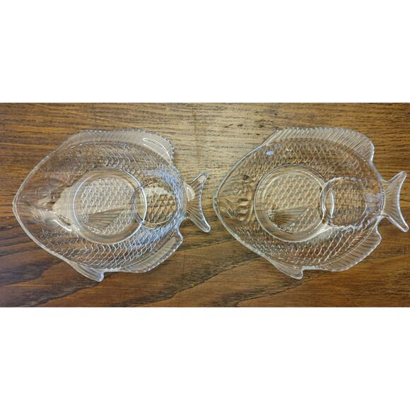 Set Of 4 VTG Clear Glass Fish Shape Dishes Plates (4) 8x6.25" Appetizer NO SAUCE - Picture 4 of 6